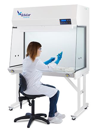 Labteamet_Laminar_Air_Flow_Cabinet_Telstar_Aeolus-H-2